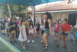 איילת לא מתבלבלת 