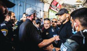 שבתאי, רד מהסוס