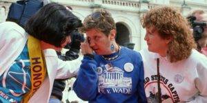 האישה העצובה שמאחורי ג'יין רו