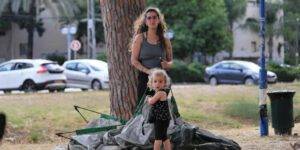 בפרדס ליד השוקת השבורה