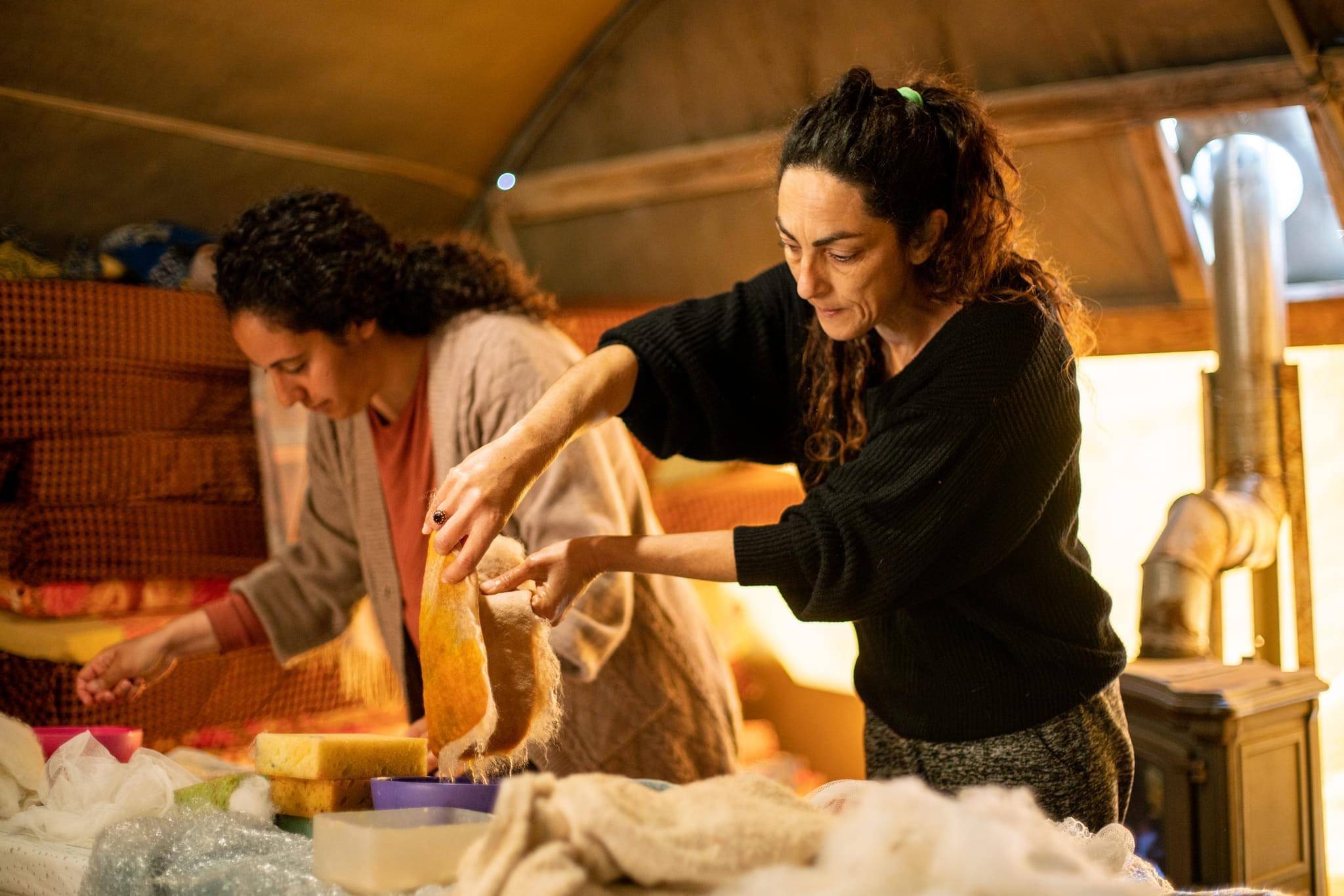 המכשפות חוזרות, תודה לאלה