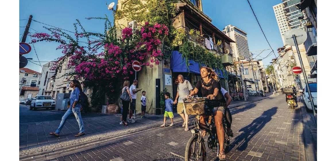 קודם באים הסטלנים, אחריהם הנדלניסטים