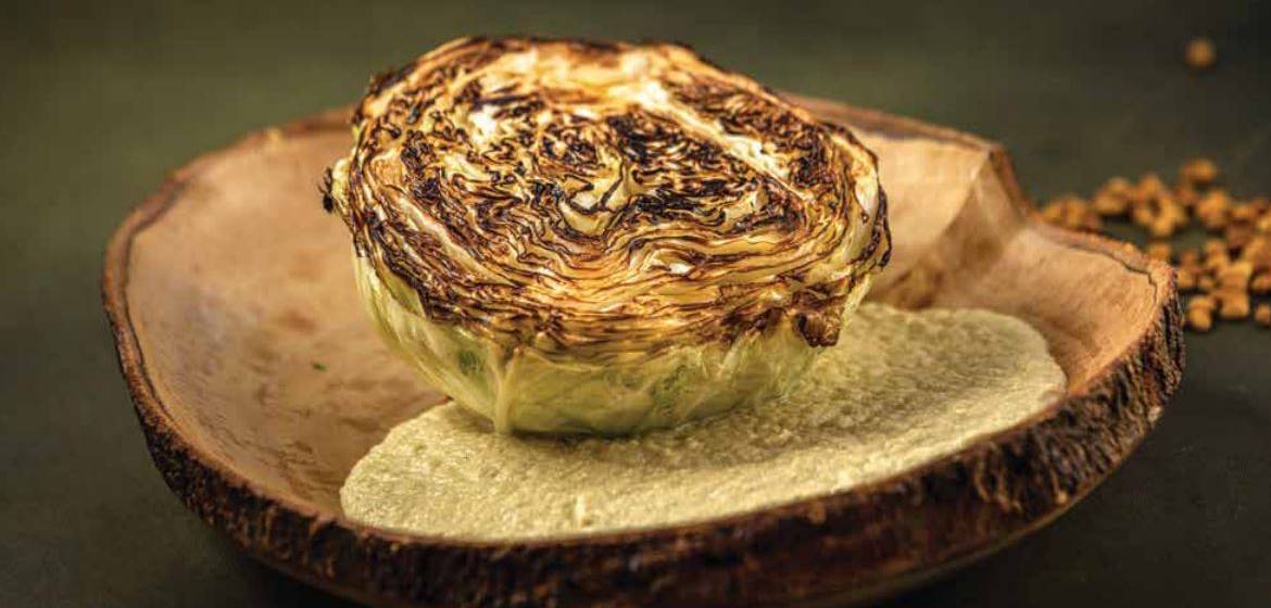 כרוב צלוי בכיף ובנחת