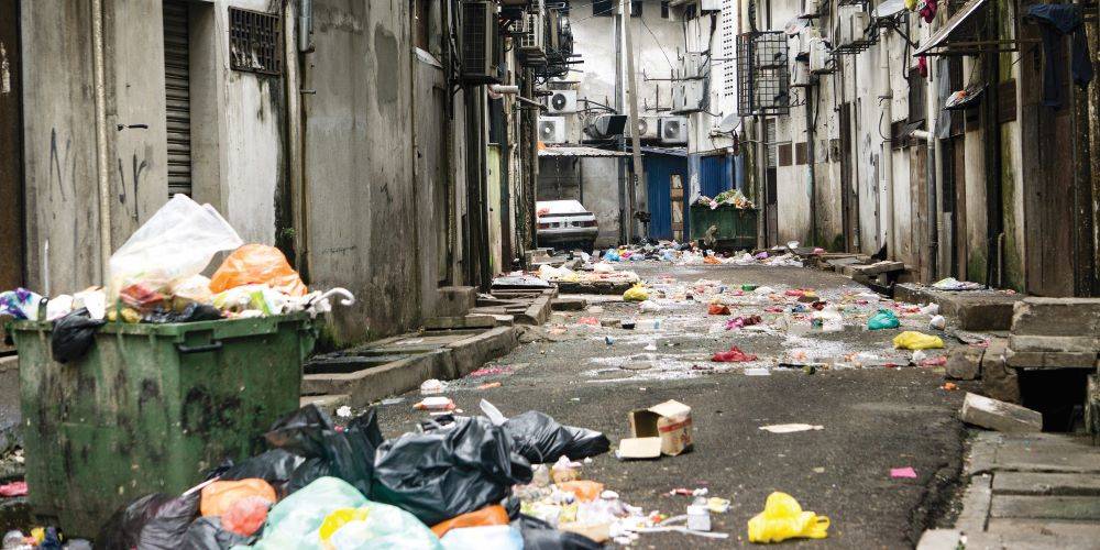 למה הכל כל כך מכוער פה?