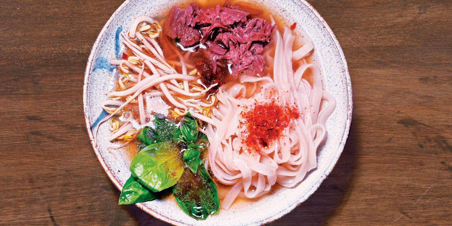 די, דיינו, חלאס